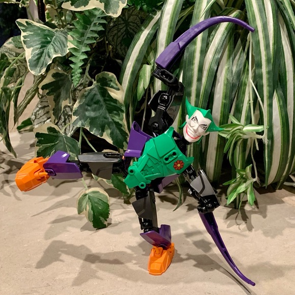 LEGO Ultrabuild The Joker - Picture 1 of 5